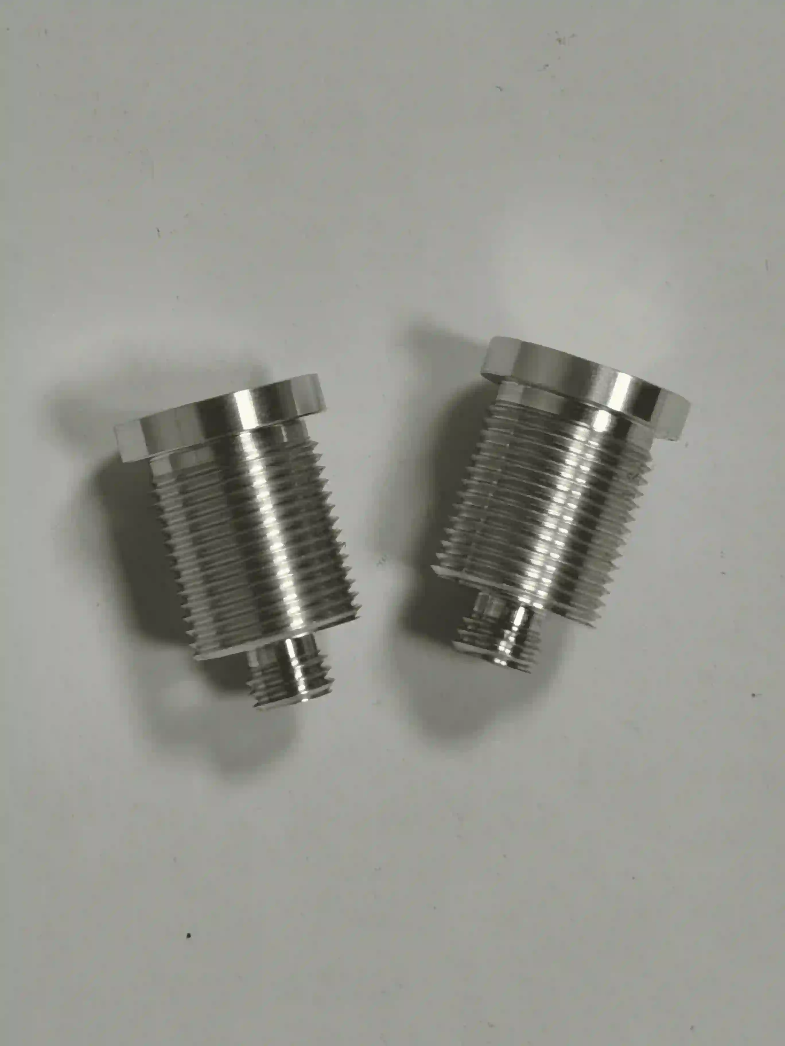 Aluminum CNC Turning Threaded Part