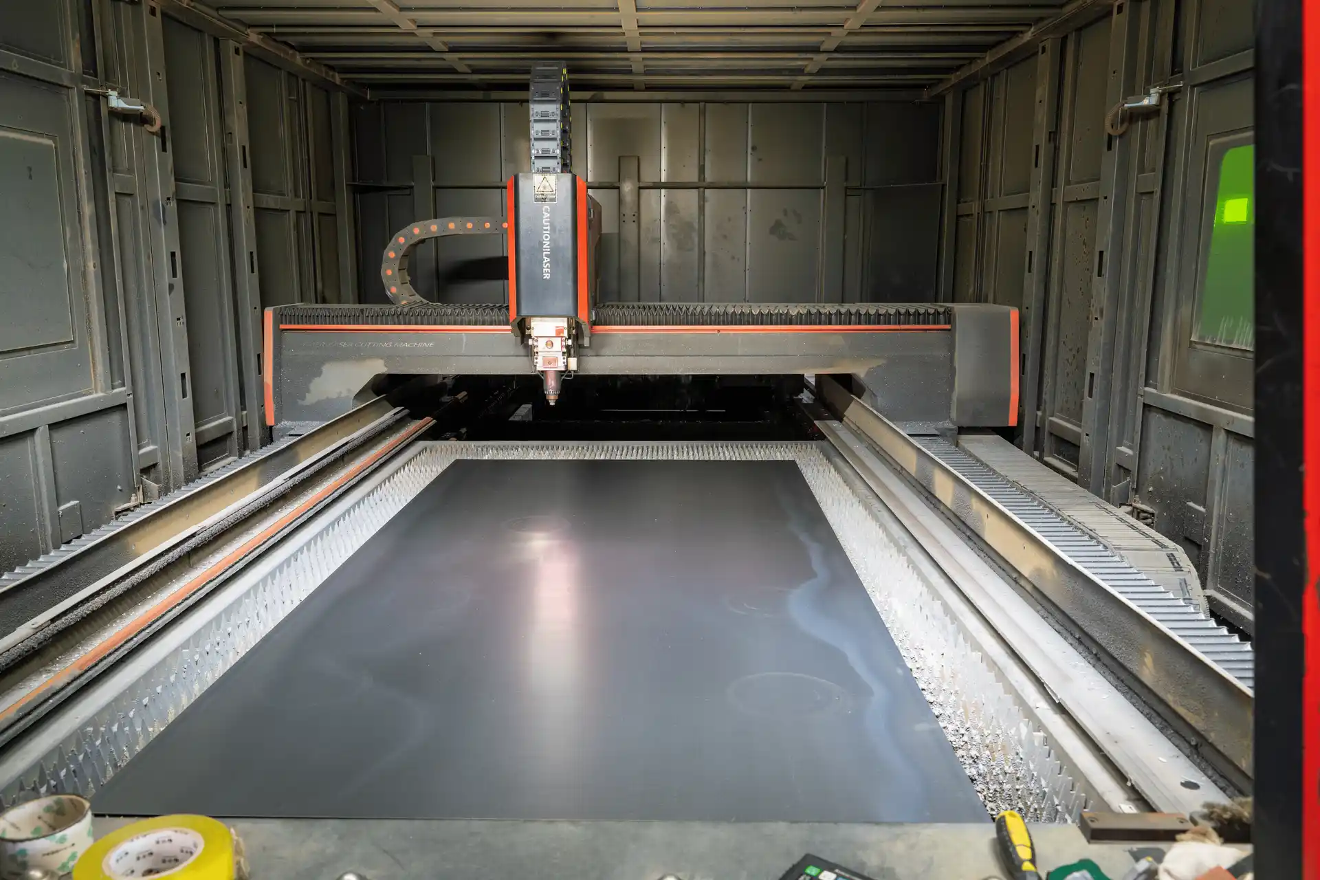 Fiber Laser Cutting Machine